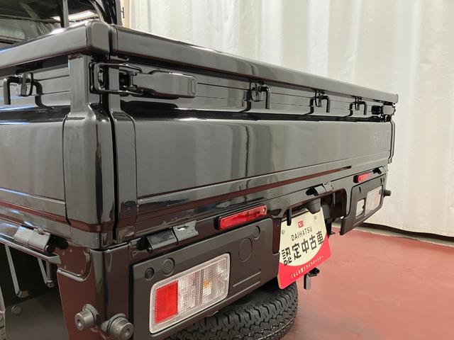 ハイゼットトラックジャンボエクストラ届出済未使用車 元展示車 4WD CVT 1オーナー車 電動格納ミラー 禁煙 横滑防止装置 スマートキー LEDヘッドランプ ハイビームアシスト 運転席エアバッグ 助手席エアバック(長崎県)の中古車