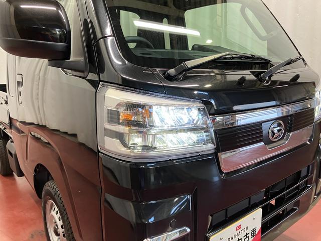 ハイゼットトラックジャンボエクストラ届出済未使用車 元展示車 4WD CVT 1オーナー車 電動格納ミラー 禁煙 横滑防止装置 スマートキー LEDヘッドランプ ハイビームアシスト 運転席エアバッグ 助手席エアバック(長崎県)の中古車