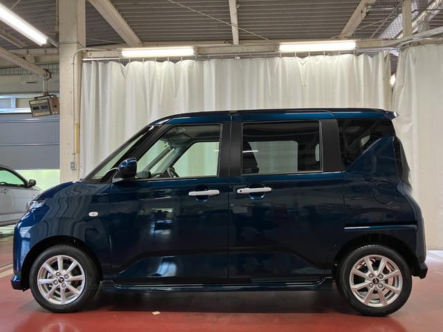 ムーヴＧ届出済未使用車　元展示車　片側電動両側スライドドア　禁煙車　１オーナー　アイドリングストップ　衝突被害軽減システム　電動格納ミラー　ＬＥＤヘッドランプ　スマートキー　オートライト　ベンチシート（長崎県）の中古車