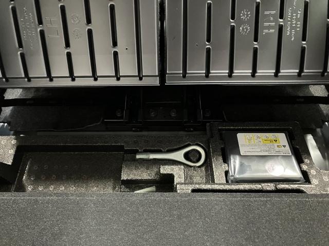 ムーヴＧ届出済未使用車　元展示車　片側電動両側スライドドア　禁煙車　１オーナー　アイドリングストップ　衝突被害軽減システム　電動格納ミラー　ＬＥＤヘッドランプ　スマートキー　オートライト　ベンチシート（長崎県）の中古車