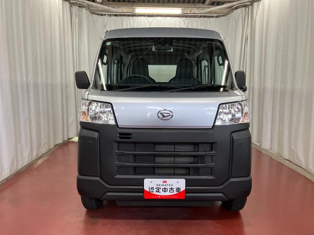 ハイゼットカーゴスペシャル下取車　２ＷＤ　ＣＶＴ　ハロゲンヘッドライト　ＡＭ／ＦＭラジオ　オートライト　オートマチックハイビーム　衝突安全ボディ　衝突被害軽減システム　ＥＳＣ　運転席エアバッグ　ＡＢＳ　メンテナンスノート（長崎県）の中古車
