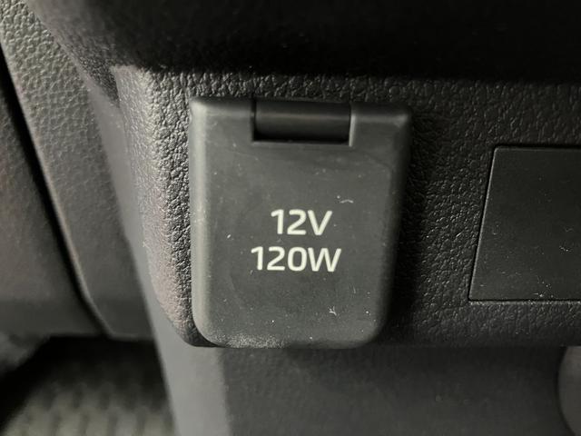 ハイゼットカーゴスペシャル下取車　２ＷＤ　ＣＶＴ　ハロゲンヘッドライト　ＡＭ／ＦＭラジオ　オートライト　オートマチックハイビーム　衝突安全ボディ　衝突被害軽減システム　ＥＳＣ　運転席エアバッグ　ＡＢＳ　メンテナンスノート（長崎県）の中古車