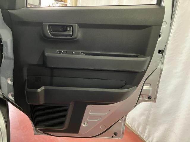 ハイゼットカーゴスペシャル下取車　２ＷＤ　ＣＶＴ　ハロゲンヘッドライト　ＡＭ／ＦＭラジオ　オートライト　オートマチックハイビーム　衝突安全ボディ　衝突被害軽減システム　ＥＳＣ　運転席エアバッグ　ＡＢＳ　メンテナンスノート（長崎県）の中古車