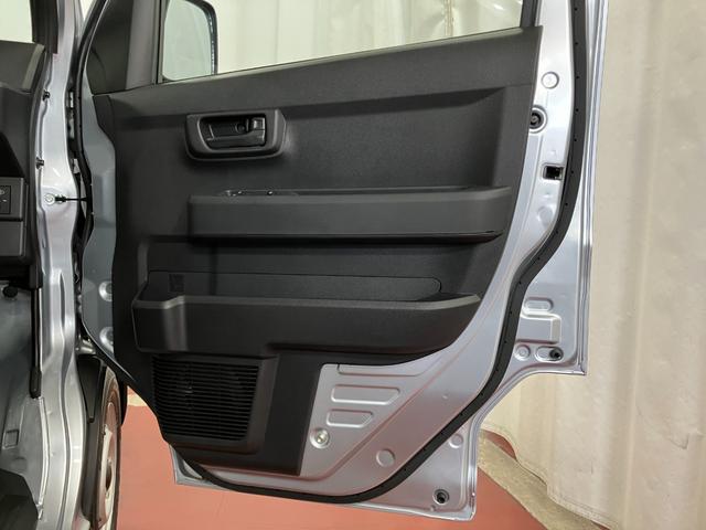 ハイゼットカーゴDX届出済未使用車 元展示車 1オーナー 衝突被害軽減システム オートマチックハイビーム 禁煙車 オートライト アイドリングストップ ラジオ 運転席エアバッグ 助手席エアバッグ ABS 両側スライドドア(長崎県)の中古車
