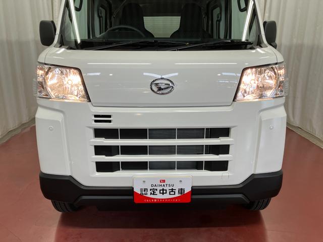 ハイゼットカーゴＤＸ届出済未使用車　元展示車　１オーナー　両側スライドドア　衝突被害軽減システム　オートマチックハイビーム　禁煙　オートライト　キーレス　アイドリングストップ　ラジオ　運転席エアバッグ　助手席エアバッグ（長崎県）の中古車