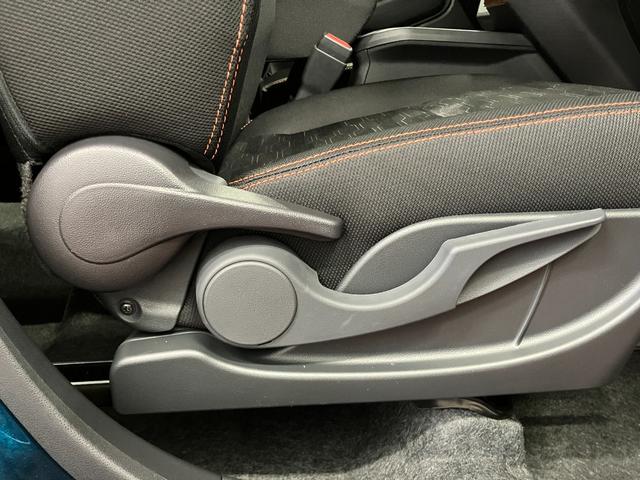 タフトＧ届出済未使用車　元展示車　１オーナー　シートヒーター　オートマチックハイビーム　電動格納ミラー　アダプティブクルーズコントロール　衝突被害軽減システム　アイドリングストップ　スマートキー　車線逸脱防止（長崎県）の中古車