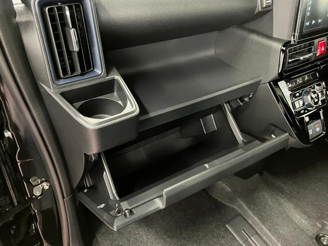 タントカスタムXリミテッド届出済未使用車 元展示車 9インチディスプレイオーディオ バックカメラ ブルートゥース アダプティブクルーズコントロール 両側電動スライドドア 衝突被害軽減システム 車線逸脱警報 シートヒーター(長崎県)の中古車