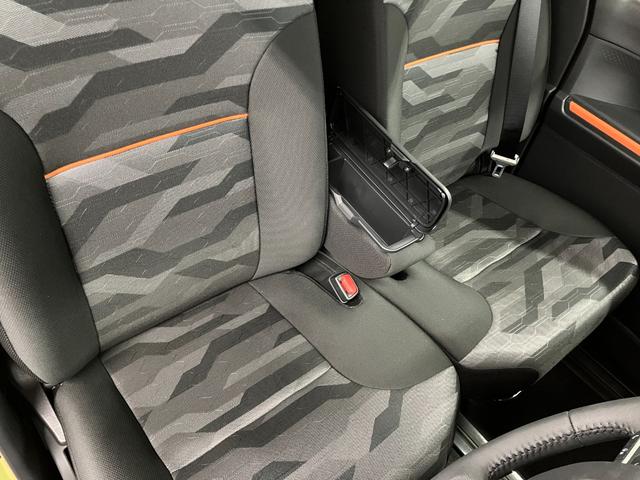 タントファンクロスターボリミテッド元展示車 届出済未使用車 ターボ ETC 両側電動スライドドア シートヒーター 衝突被害軽減システム レーンキープアシスト LEDヘッドランプ オートライト オートマチックハイビーム スマートキー(長崎県)の中古車