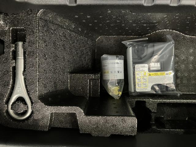 ムーヴキャンバスＧブラックインテリアＶＳ　ＳＡIII下取車　パノラマモニター　ＥＴＣ　ドライブレコーダー　Ｂｌｕｅｔｏｏｔｈ対応　ナビ　フルセグＴＶ　両側オートスライドドア　衝突安全ボディ　シートヒーター　ＬＥＤヘッドライト　オートライト　スマートキー（長崎県）の中古車