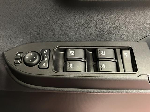 タントカスタムXリミテッド元展示車 届出済未使用車 ワンオーナー ETC アダクティブクルーズコントロール 衝突安全ボディ 衝突被害軽減システム 車線逸脱警告 LEDランプ 両側電動パスライドドア 電格ミラー オートライト(長崎県)の中古車