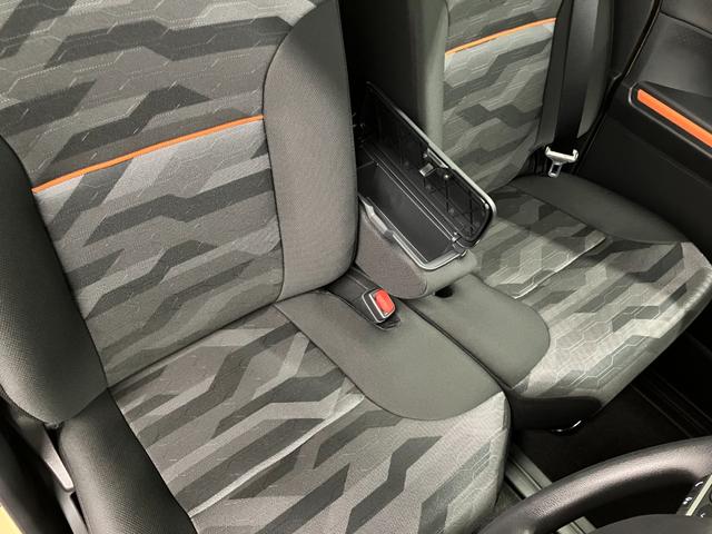 タントファンクロスリミテッド元展示車　届出済未使用車　ワンオーナー　バックカメラ　９インチディスプレイオーディオ　ＥＴＣ　アダプティブクルーズコントロール　両側電動スライドドア　衝突被害軽減システム　車線逸脱警報　ラジオ（長崎県）の中古車
