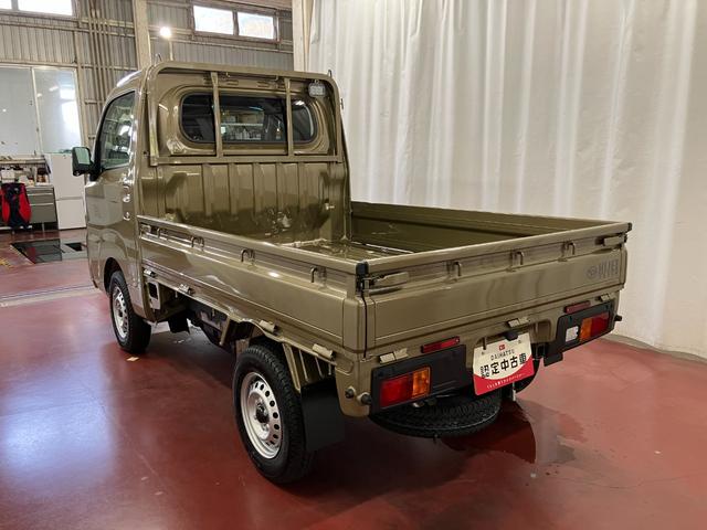 ハイゼットトラックスタンダード　農用スペシャル元展示車　届出済未使用車　４ＷＤ　マニュアル車　レーンキープアシスト　ＬＥＤヘッドライト　ＡＭ／ＦＭラジオ　エアバッグ　禁煙車　オートマチックハイビーム　オートライト　アイドリングストップ（長崎県）の中古車