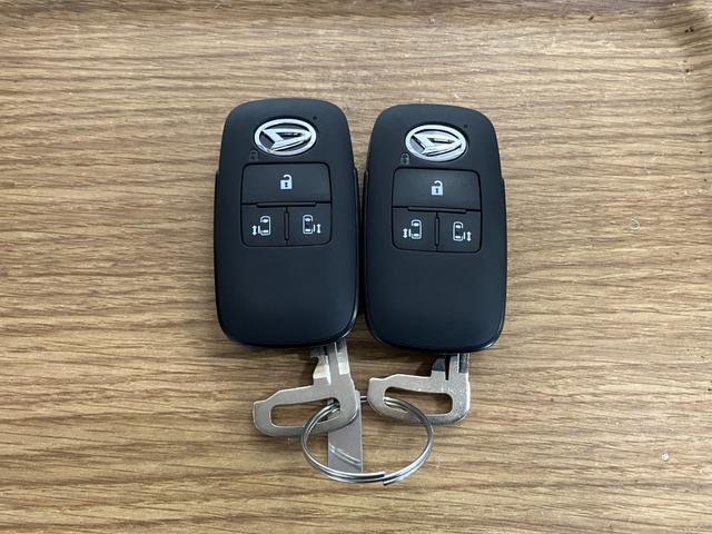 タントカスタムＸリミテッド元展示車　届出済未使用車　ワンオーナー　ＥＴＣ　アダクティブクルーズコントロール　衝突安全ボディ　衝突被害軽減システム　車線逸脱警告　ＬＥＤランプ　両側パワースライドドア　電動格納ミラー　オートライト（長崎県）の中古車