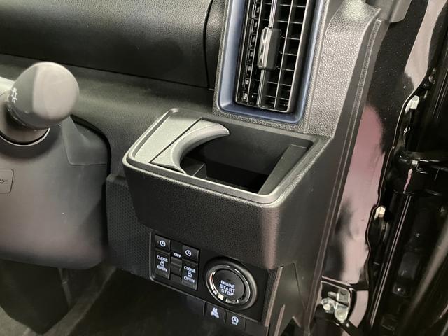 タントカスタムＸリミテッド元展示車　届出済未使用車　ワンオーナー　ＥＴＣ　アダクティブクルーズコントロール　衝突安全ボディ　衝突被害軽減システム　車線逸脱警告　ＬＥＤランプ　両側パワースライドドア　電動格納ミラー　オートライト（長崎県）の中古車