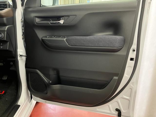 ムーヴＧ元展示車　届出済未使用車　ワンオーナー　禁煙車　９インチディスプレイオーディオ　バックカメラ　被害軽減ブレーキ　フルセグテレビ　電動格納ミラー　レーンアシスト　Ｂｌｕｅｔｏｏｔｈ対応　オートライト（長崎県）の中古車