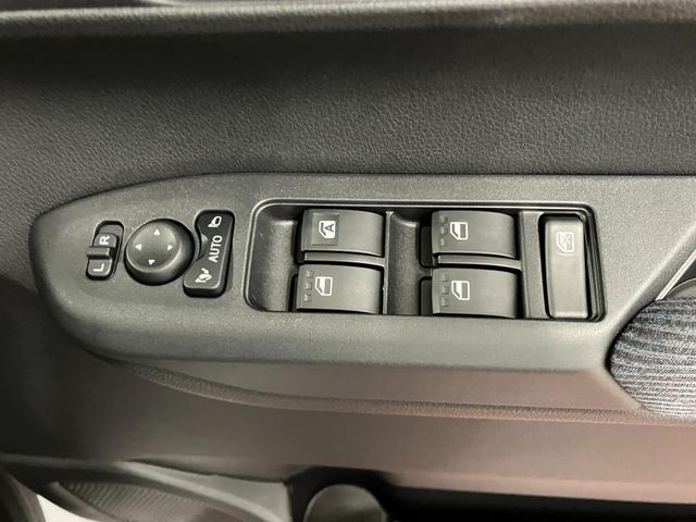 ムーヴＧ元展示車　届出済未使用車　ワンオーナー　禁煙車　９インチディスプレイオーディオ　バックカメラ　被害軽減ブレーキ　フルセグテレビ　電動格納ミラー　レーンアシスト　Ｂｌｕｅｔｏｏｔｈ対応　オートライト（長崎県）の中古車