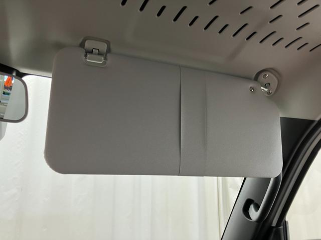 ハイゼットカーゴDX届出済未使用車 元展示車 1オーナー 禁煙車 両側スライドドア 衝突被害軽減システム オートマチックハイビーム オートライト アイドリングストップ ラジオ 運転席エアバッグ 助手席エアバッグ ABS(長崎県)の中古車