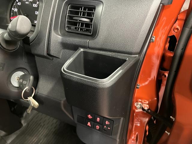 ハイゼットカーゴDX1オーナー 2WD CVT 両側スライドドア 衝突被害軽減システム 横滑り防止装置 AM/FMラジオ オートマチックハイビーム オートライト 運転席エアバッグ 助手席エアバッグ レーンキープアシスト(長崎県)の中古車