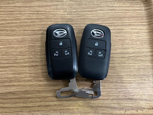 トールカスタムＧ下取車　ナビ　バックカメラ　前後ドラレコ　両側パワースライドドア　オートライト　スマートキー　プッシュスタート　ＥＴＣ　フルセグＴＶ　アダプティブクルーズコントロール　衝突被害軽減システム（長崎県）の中古車