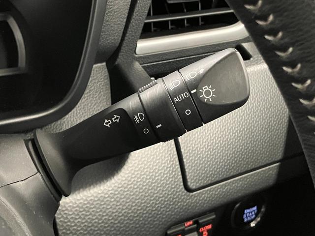 トールカスタムＧ下取車　ナビ　バックカメラ　前後ドラレコ　両側パワースライドドア　オートライト　スマートキー　プッシュスタート　ＥＴＣ　フルセグＴＶ　アダプティブクルーズコントロール　衝突被害軽減システム（長崎県）の中古車