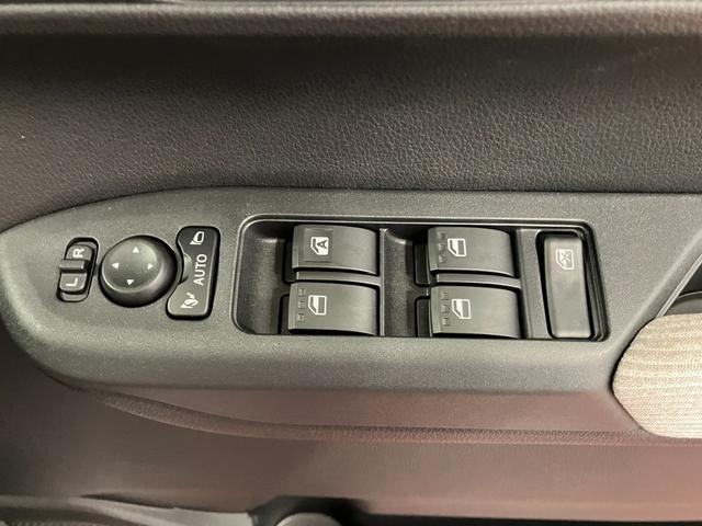 ムーヴX元展示車 届出済未使用車 ワンオーナー 禁煙車 衝突被害軽減システム LEDヘッドランプ スマートキー 盗難防止システム ベンチシート 衝突安全ボディ レーンアシスト オートハイビーム オートライト(長崎県)の中古車