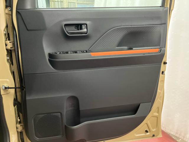 タントファンクロスリミテッド元展示車 届出済未使用車 ワンオーナー ETC アダプティブクルーズコントロール 9インチディスプレイオーディオ パノラマモニター フルセグTV 両側電動スライドドア Bluetooth 禁煙車(長崎県)の中古車