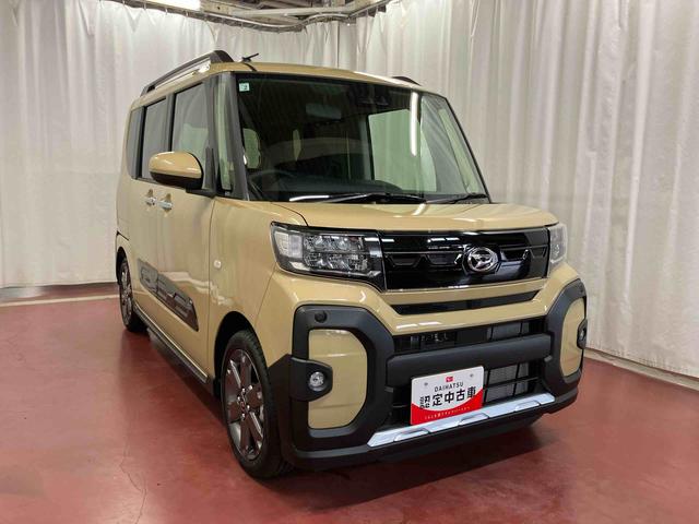 タントファンクロスターボリミテッド元展示車　届出済未使用車　１オーナー　ＥＴＣ　ターボ車　バックカメラ　禁煙車　Ｂｌｕｅｔｏｏｔｈ対応　衝突軽減システム　ＬＥＤヘッドライト　レーンキープアシスト　衝突安全ボディ　オートライト（長崎県）の中古車