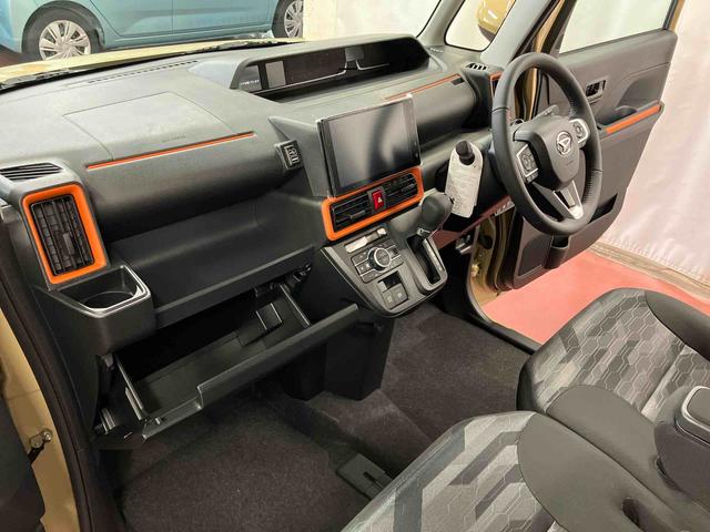 タントファンクロスターボリミテッド元展示車　届出済未使用車　１オーナー　ＥＴＣ　ターボ車　バックカメラ　禁煙車　Ｂｌｕｅｔｏｏｔｈ対応　衝突軽減システム　ＬＥＤヘッドライト　レーンキープアシスト　衝突安全ボディ　オートライト（長崎県）の中古車