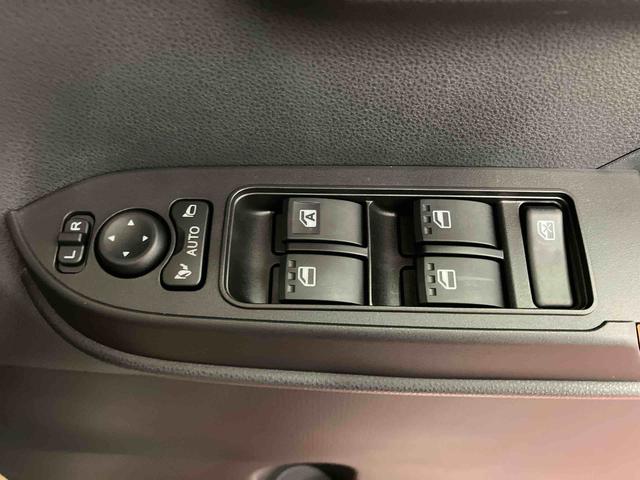 タントファンクロスターボリミテッド元展示車　届出済未使用車　１オーナー　ＥＴＣ　ターボ車　バックカメラ　禁煙車　Ｂｌｕｅｔｏｏｔｈ対応　衝突軽減システム　ＬＥＤヘッドライト　レーンキープアシスト　衝突安全ボディ　オートライト（長崎県）の中古車