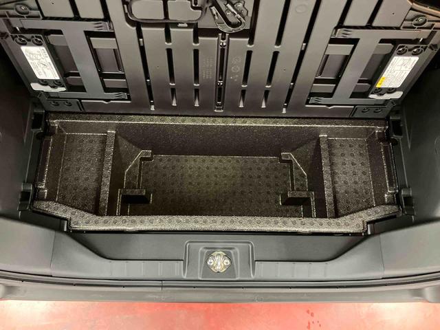 タントファンクロスターボリミテッド元展示車　届出済未使用車　１オーナー　ＥＴＣ　ターボ車　バックカメラ　禁煙車　Ｂｌｕｅｔｏｏｔｈ対応　衝突軽減システム　ＬＥＤヘッドライト　レーンキープアシスト　衝突安全ボディ　オートライト（長崎県）の中古車
