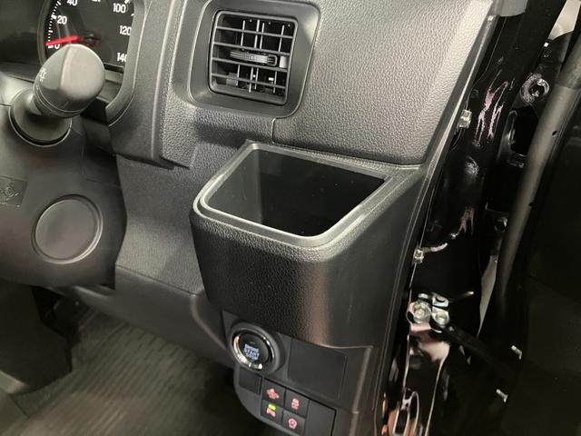 ハイゼットカーゴクルーズ１オーナー　２ＷＤ　ＣＶＴ　両側スライドドア　衝突被害軽減システム　横滑り防止装置　オートマチックハイビーム　オートライト　運転席助手席エアバッグ　レーンキープアシスト　ＬＥＤヘッドライト（長崎県）の中古車