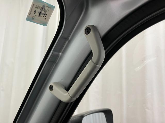 ハイゼットトラックスタンダード１オーナー　２ＷＤ　ＣＶＴ　オートライト　衝突被害軽減システム　横滑り防止装置　レーンアシスト　スマートキー　プッシュスタートスイッチ　オートハイビーム　アイドリングストップ　アクセサリーソケット（長崎県）の中古車