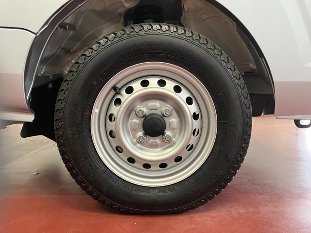 ハイゼットトラックスタンダード１オーナー　２ＷＤ　ＣＶＴ　オートライト　衝突被害軽減システム　横滑り防止装置　レーンアシスト　スマートキー　プッシュスタートスイッチ　オートハイビーム　アイドリングストップ　アクセサリーソケット（長崎県）の中古車