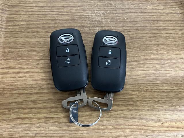 ムーヴＧ元展示車　１オーナー　禁煙車　９インチディスプレイオーディオ　バックカメラ　フルセグＴＶ　Ｂｌｕｅｔｏｏｔｈ　衝突被害軽減システム　レーンアシスト　電動格納ミラー　オートライト　スマートキー（長崎県）の中古車