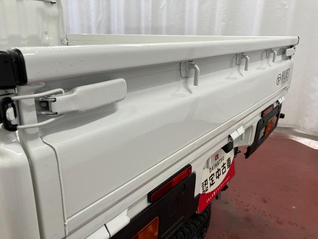ハイゼットトラックスタンダード1オーナー 2WD マニュアル車 衝突被害軽減システム レーンキープアシスト 盗難防止システム アイドリングストップ オートライト 運転席エアバッグ 助手席エアバッグ オートマチックハイビーム(長崎県)の中古車