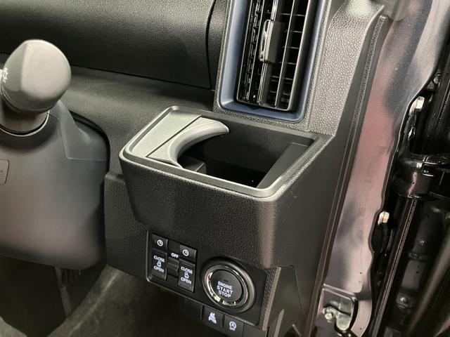 タントカスタムＲＳリミテッド元展示車　届出済未使用車　ターボ　バックカメラ　９インチディスプレイオーディオ　シートヒーター　Ｂｌｕｅｔｏｏｔｈ　ＥＴＣ　衝突被害軽減システム　電動格納ミラー　両側電動スライドドア　車線逸脱警報（長崎県）の中古車