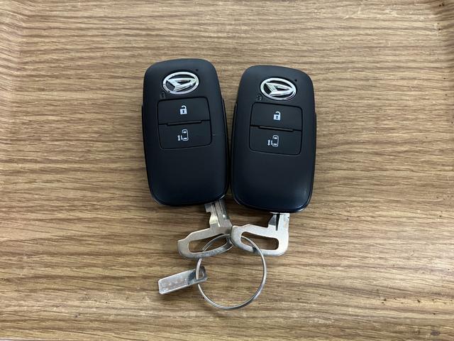 タントＸ雹害車　１オーナー　９インチディスプレイオーディオ　バックカメラ　シートヒーター　盗難防止　スマートキー　プッシュスタート　ＬＥＤヘッドランプ　Ｂｌｕｅｔｏｏｔｈ　ＵＳＢ　片側電動スライドドア（長崎県）の中古車