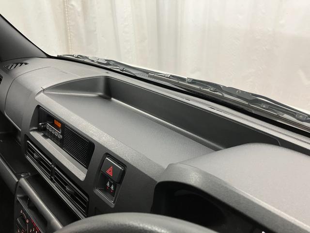 ハイゼットカーゴＤＸ１オーナー　２ＷＤ　ＣＶＴ　両側スライドドア　衝突被害軽減システム　横滑り防止装置　ＡＭ／ＦＭラジオ　オートマチックハイビーム　オートライト　運転席エアバッグ　助手席エアバッグ　レーンキープアシスト（長崎県）の中古車