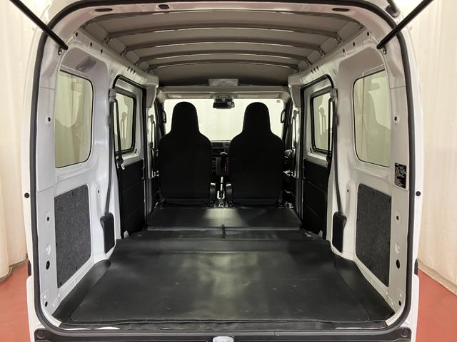 ハイゼットカーゴＤＸ１オーナー　２ＷＤ　ＣＶＴ　両側スライドドア　衝突被害軽減システム　横滑り防止装置　ＡＭ／ＦＭラジオ　オートマチックハイビーム　オートライト　運転席エアバッグ　助手席エアバッグ　レーンキープアシスト（長崎県）の中古車