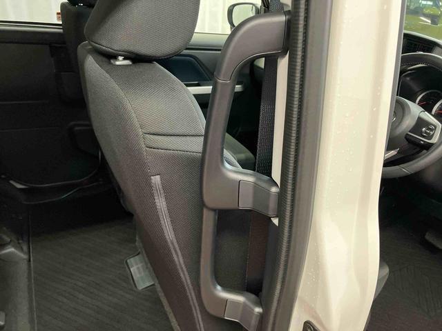 トールカスタムＧ元試乗車　９インチディスプレイオーディオ　バックカメラ　アダプティブクルーズコントロール　ＴＶ　Ｂｌｕｅｔｏｏｔｈ　ラジオ　スマートキー　衝突安全ボディ　衝突被害軽減システム　レーンキープアシスト（長崎県）の中古車