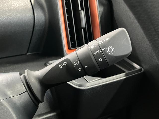 タントファンクロスリミテッド元展示車 届出済未使用車 1オーナー 9インチディスプレイオーディオ ETC バックカメラ フルセグTV 両側パワースライドドア シートヒーター Bluetooth LEDヘッドランプ スマートキー(長崎県)の中古車
