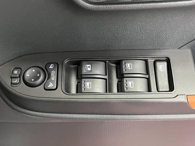 タントファンクロスリミテッド元展示車 届出済未使用車 1オーナー 9インチディスプレイオーディオ ETC バックカメラ フルセグTV 両側パワースライドドア シートヒーター Bluetooth LEDヘッドランプ スマートキー(長崎県)の中古車