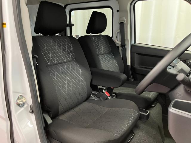 アトレーＲＳ元展示車　届出済未使用車　ターボ　２ＷＤ　ＣＶＴ　９インチディスプレイオーディオ　アダプティブクルーズコントロール　バックカメラ　ブルートゥース　衝突被害軽減システム　ＴＶ　両側電動スライドドア（長崎県）の中古車