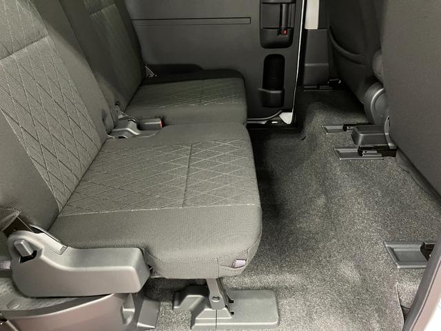 アトレーＲＳ元展示車　届出済未使用車　ターボ　２ＷＤ　ＣＶＴ　９インチディスプレイオーディオ　アダプティブクルーズコントロール　バックカメラ　ブルートゥース　衝突被害軽減システム　ＴＶ　両側電動スライドドア（長崎県）の中古車