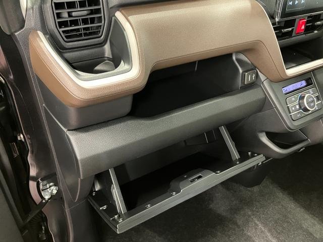 ムーヴＸ元展示車　届出済未使用車　１オーナー　禁煙車　９インチディスプレイオーディオ　バックカメラ　Ｂｌｕｅｔｏｏｔｈ　衝突被害軽減システム　盗難防止システム　レーンアシスト　スマートキー　オートハイビーム（長崎県）の中古車