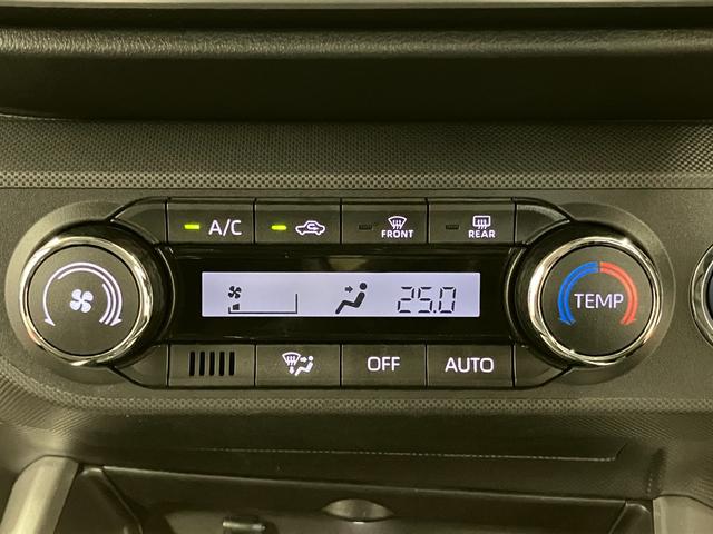 ロッキープレミアムＧ　ＨＥＶ１オーナー　アダプティブクルーズコントロール　シートヒーター　スマートキー　電動格納ミラー　衝突安全　衝突被害軽減システム　レーンアシスト　オートマチックハイビーム　運転席／助手席エアバック（長崎県）の中古車