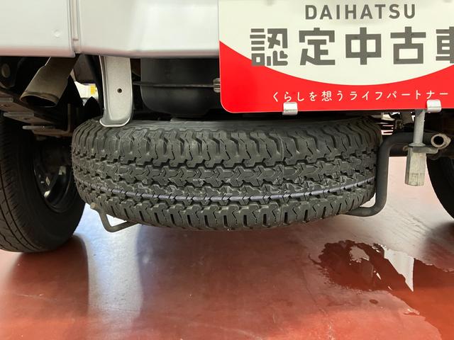 ハイゼットトラックエクストラSAIIIt下取車 4WD マニュアル車 ナビ ドラレコ ETC 衝突被害軽減システム レーンキープアシスト LEDヘッドランプ 運転席エアバッグ キーレスエントリー フルセグTV DVD CD AM/FMラジオ(長崎県)の中古車