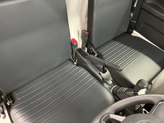 ハイゼットトラックスタンダード 農用スペシャル1オーナー 4WD マニュアル車 ハロゲンヘッドランプ マニュアルエアコン AM/FMラジオ キー アクセサリーソケット ガードフレームフック オートライト アイドリングストップ 荷台作業灯スイッチ(長崎県)の中古車