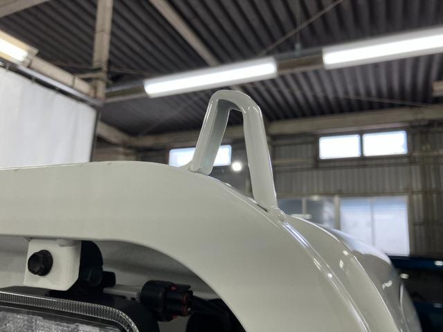 ハイゼットトラックスタンダード 農用スペシャル1オーナー 4WD マニュアル車 ハロゲンヘッドランプ マニュアルエアコン AM/FMラジオ キー アクセサリーソケット ガードフレームフック オートライト アイドリングストップ 荷台作業灯スイッチ(長崎県)の中古車