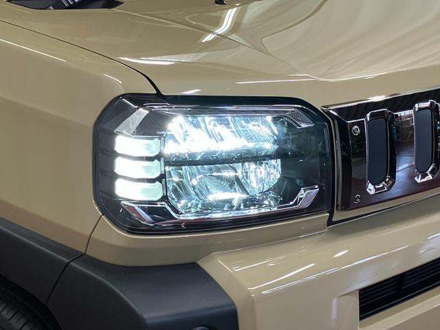 タフトGターボ ダーククロムベンチャー元展示車 届出済未使用車 ターボ ワンオーナー アダプティブクルーズコントロール オートライト オートマチックハイビーム 衝突被害軽減システム 車線逸脱防止 アイドリングストップ 電動格納ミラー(長崎県)の中古車